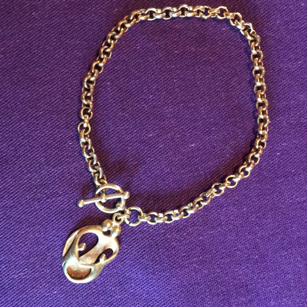 Family silhouette toggle bracelet parents 2 children